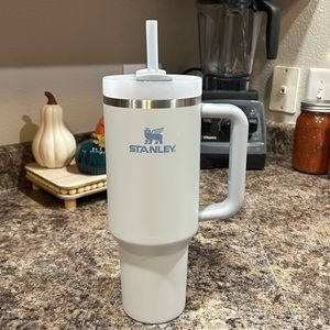 STANLEY 40oz Quencher - Fog